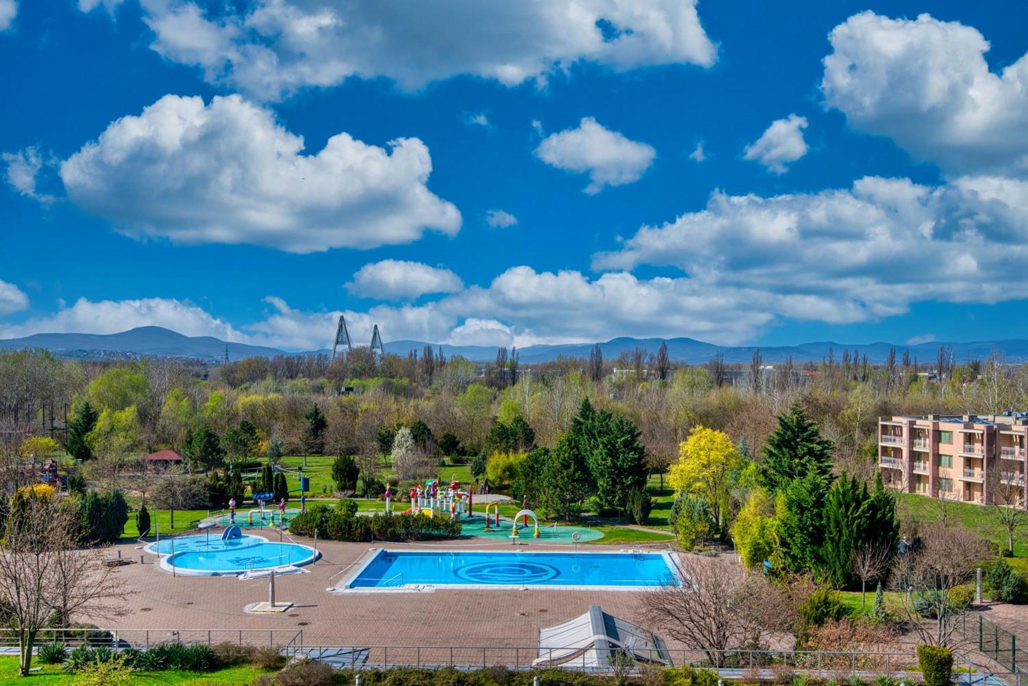 Aquaworld Resort Budapeste Exterior foto